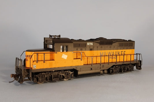 Walthers GP9M Locomotive HO