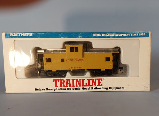 Walthers Wide Vision Caboose UP