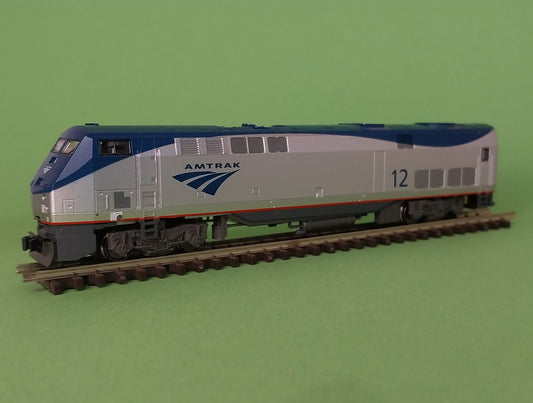 Diesel locomotive P42 Amtrak N scale Kato 12