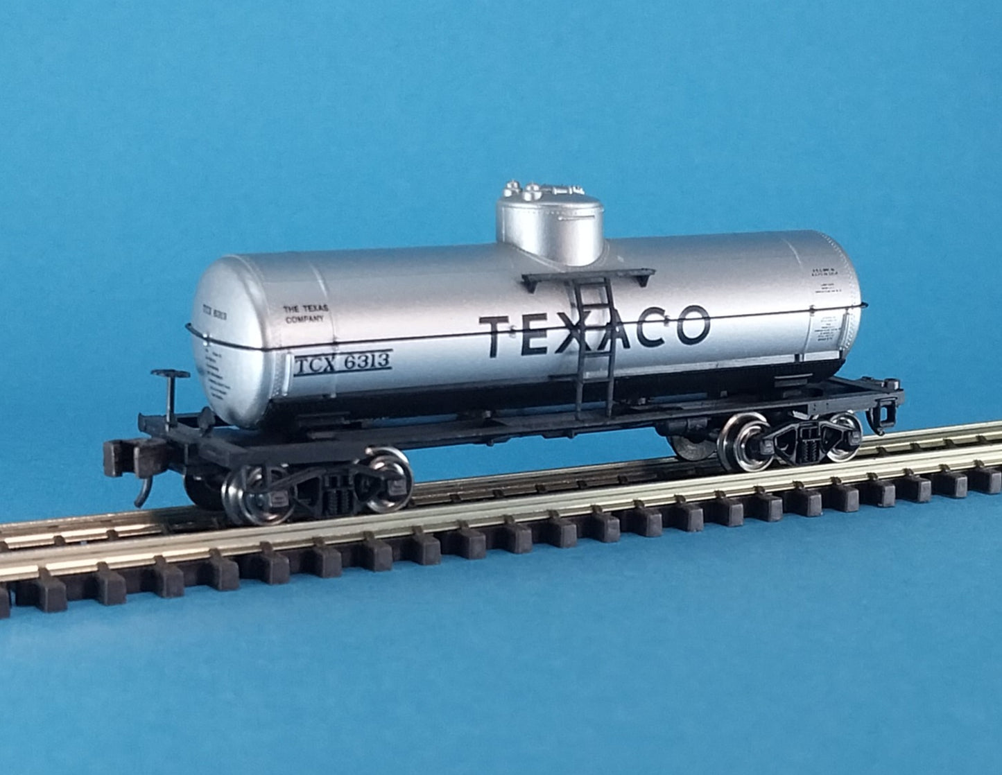 Bachmann N Scale Dome Tank Item 17854