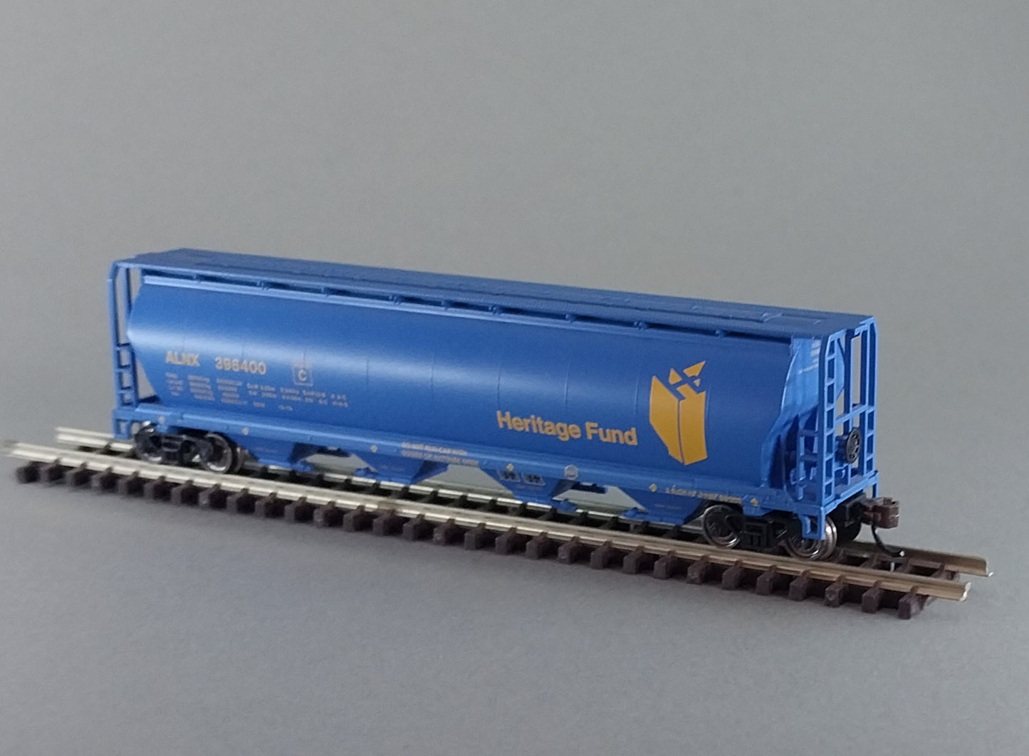 Bachmann N Scale Grain Hopper Item 19189