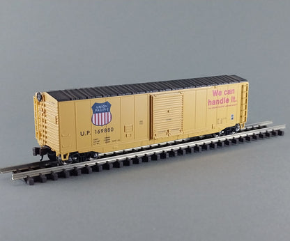 Bachmann N Scale Box car Item 19455 Union Pacific c