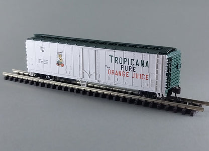 Bachmann N Scale Box car Item 17954 c